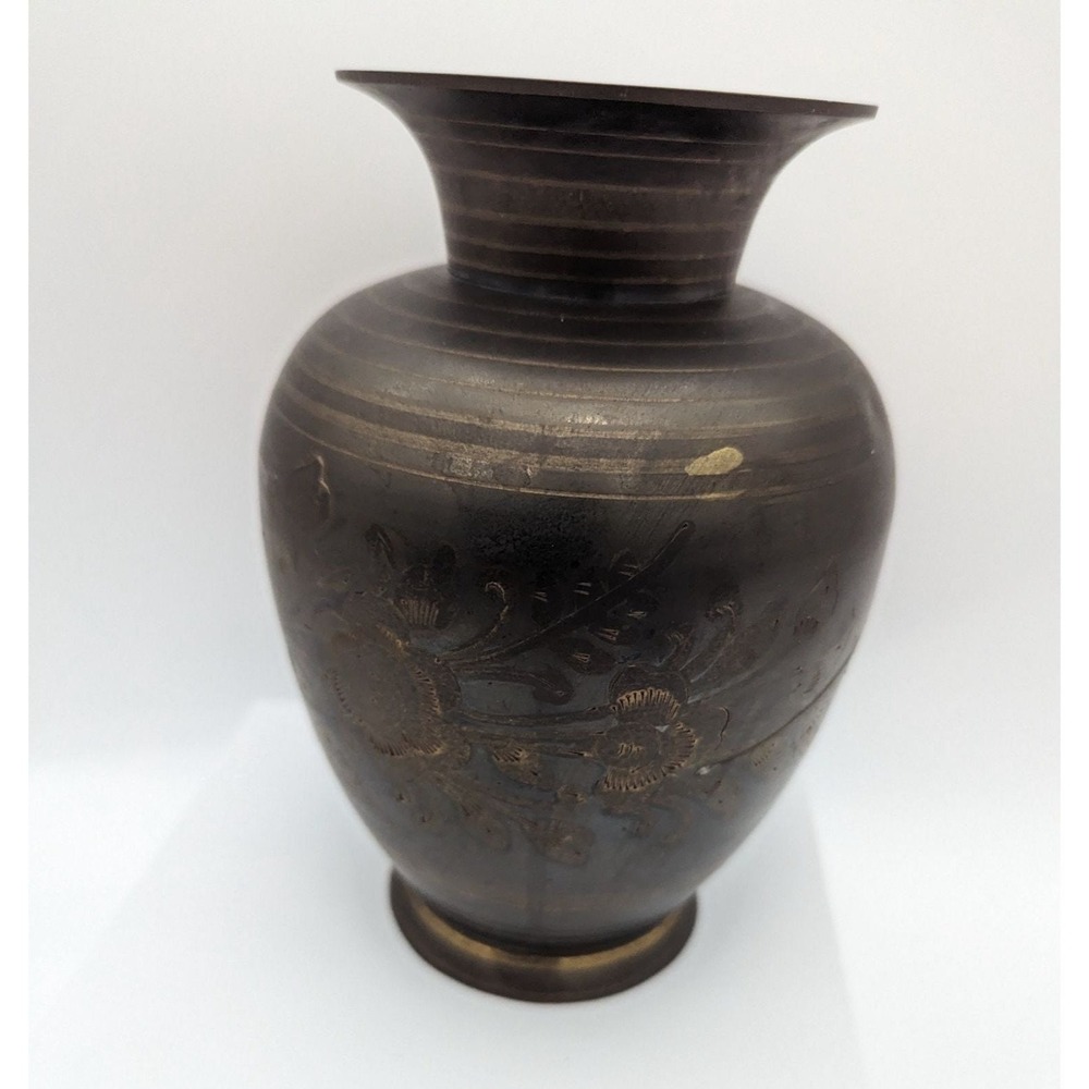 Vintage‎ Etched Solid Brass Vase Ornate Floral Pattern India 7.5 inch